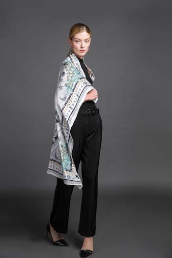 【梅西雅丽】全套时尚新颖大方巾加工品就在梅西雅丽
